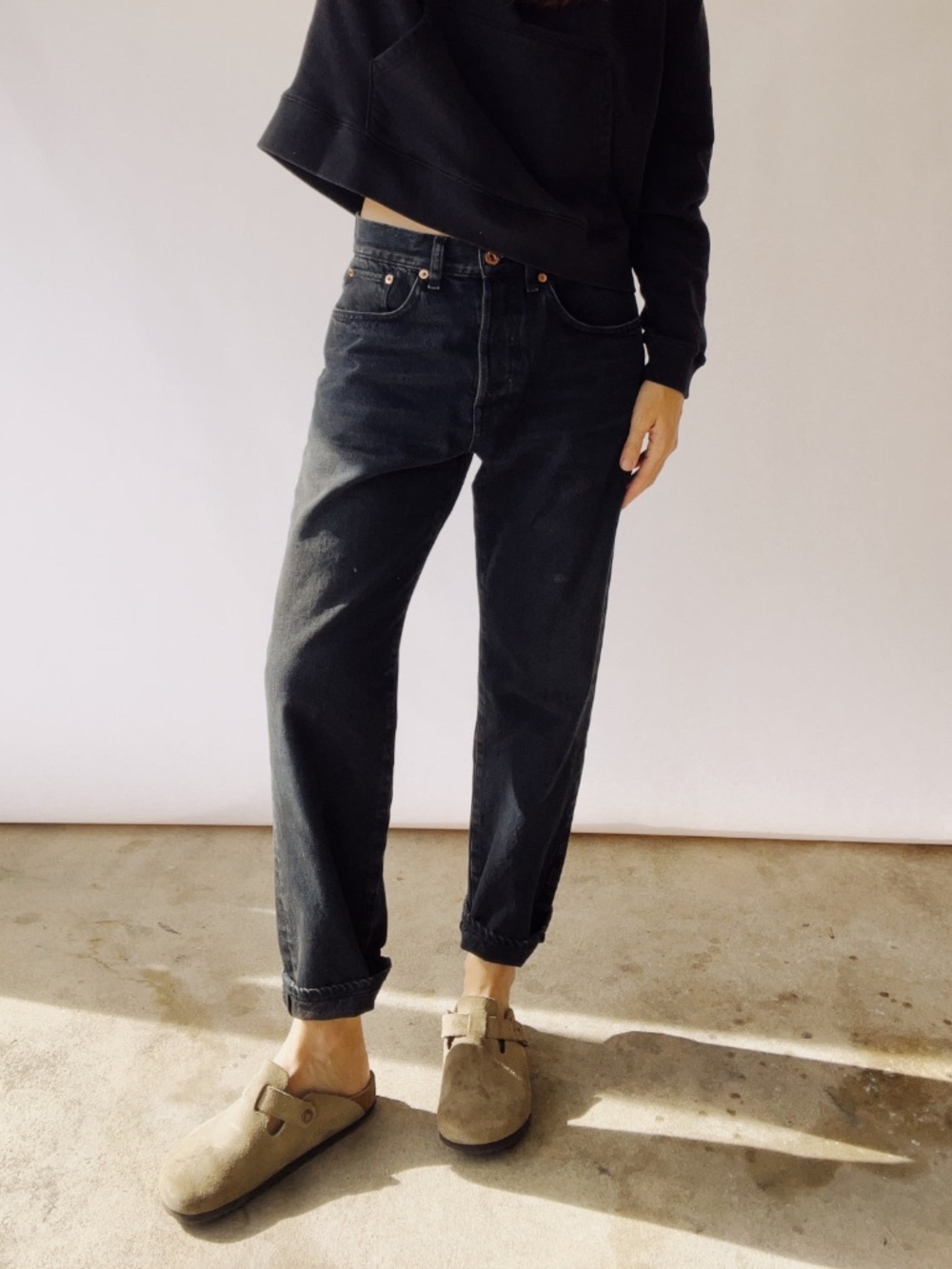 Hey Gang "The Loose Crop" Jeans in Washed Black size 28 - Picture 2 of 8